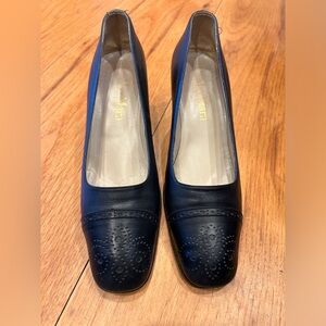MaxMara dark blue leather high heels. European size 37.5. Made in Italy.